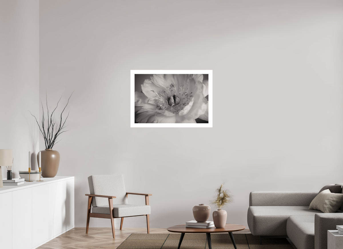 90 x 60 cm, Fine Art Print UNTITLED – A STUDY OF FLOWERS VIII
